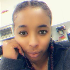 Meet your Posher, Meagan